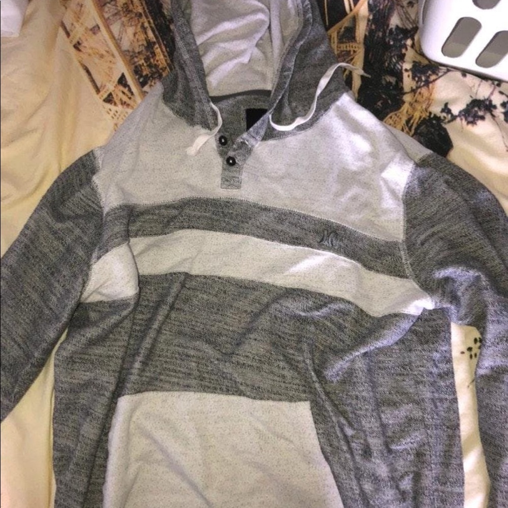 Hurley tee shirt hoodie